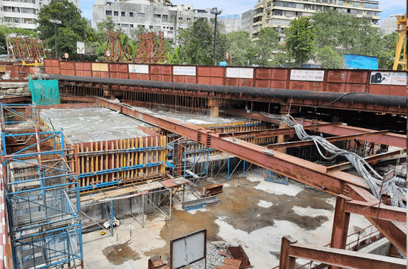 Roof Slab Progress in Grid 16-19 at Vidhan Bhavan Station